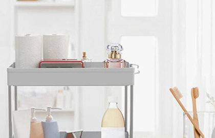 Sexy Clutches: How to Buy & Wear a Designer Clutch Bag